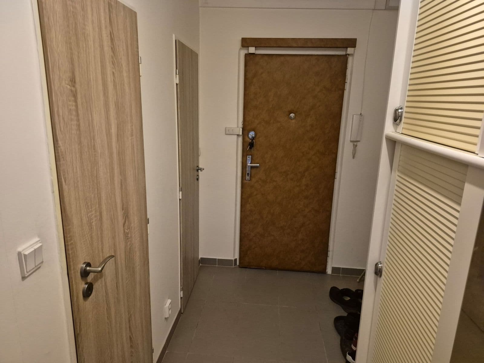 Prenájom bytu 2-izbový 45 m², Chabařovická, Praha, Praha Prenájom bytu 2-izbový 45 m², Chabařovická, Praha, Praha