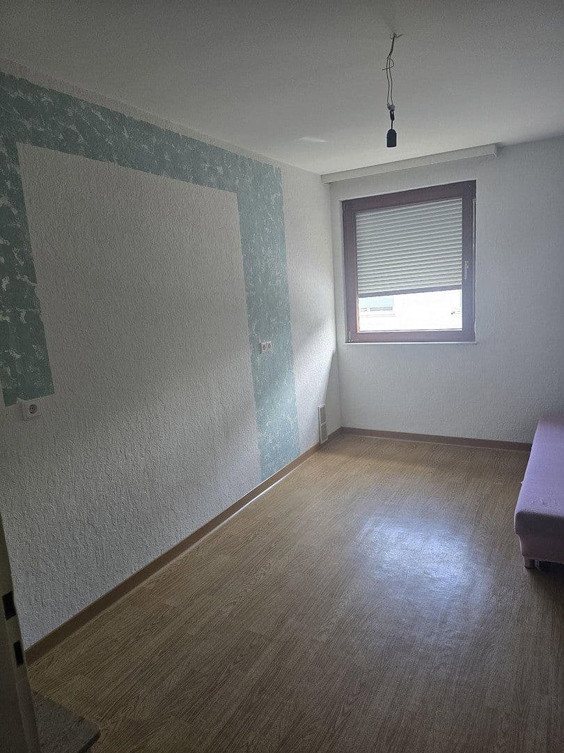 Prenájom bytu 6-izbový 140 m², Wehingen, Bádensko-Wurttembersko Prenájom bytu 6-izbový 140 m², Wehingen, Bádensko-Wurttembersko