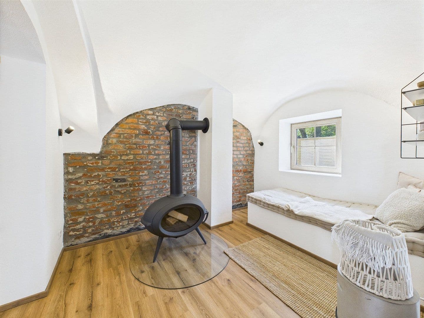 Predaj domu 265 m², pozemek 4.609 m², Frontenhausen, Bavorsko Predaj domu 265 m², pozemek 4.609 m², Frontenhausen, Bavorsko