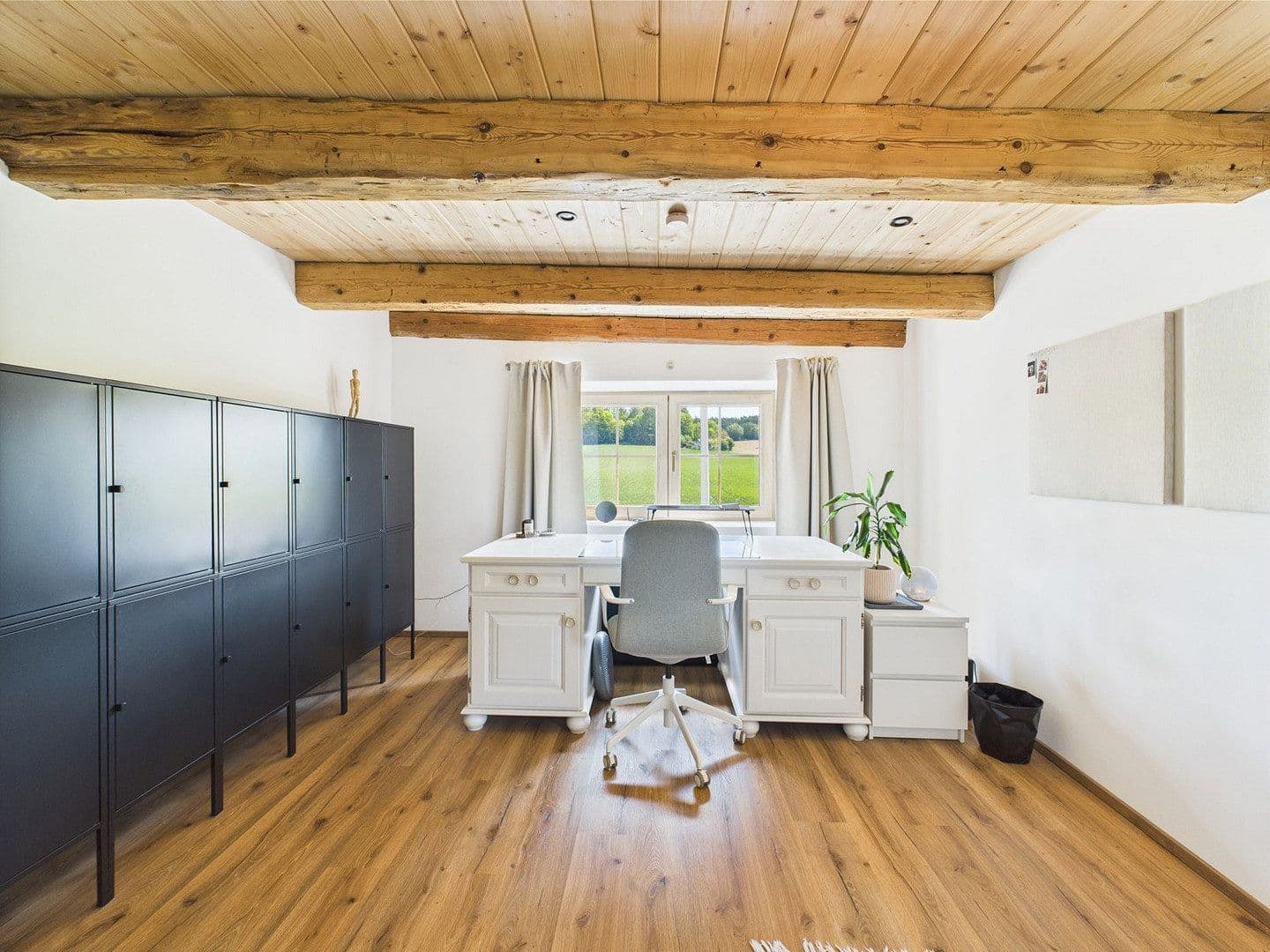 Predaj domu 265 m², pozemek 4.609 m², Frontenhausen, Bavorsko Predaj domu 265 m², pozemek 4.609 m², Frontenhausen, Bavorsko
