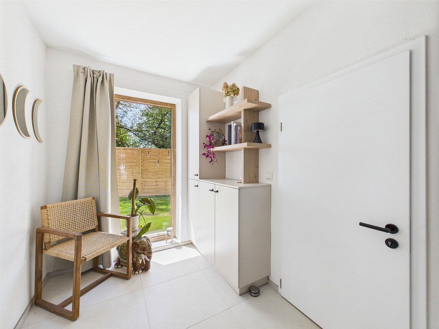 Predaj domu 265 m², pozemek 4.609 m², Frontenhausen, Bavorsko Predaj domu 265 m², pozemek 4.609 m², Frontenhausen, Bavorsko