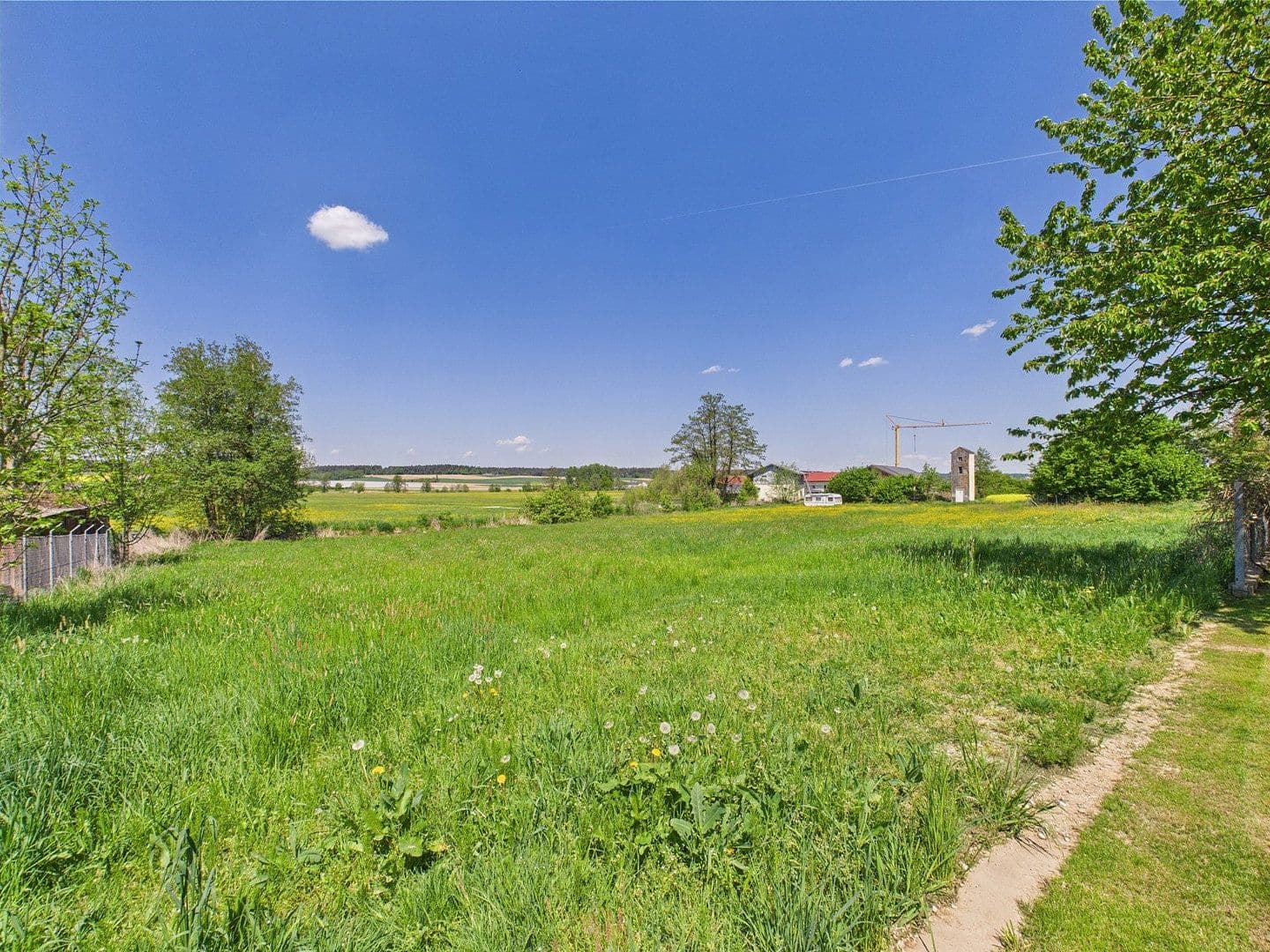Predaj domu 265 m², pozemek 4.609 m², Frontenhausen, Bavorsko Predaj domu 265 m², pozemek 4.609 m², Frontenhausen, Bavorsko