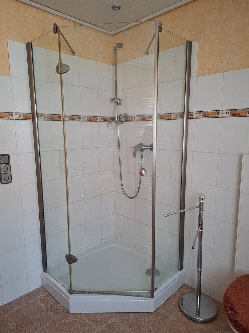 Predaj domu 195 m², pozemek 976 m², Heringen (Werra), Hesensko Predaj domu 195 m², pozemek 976 m², Heringen (Werra), Hesensko