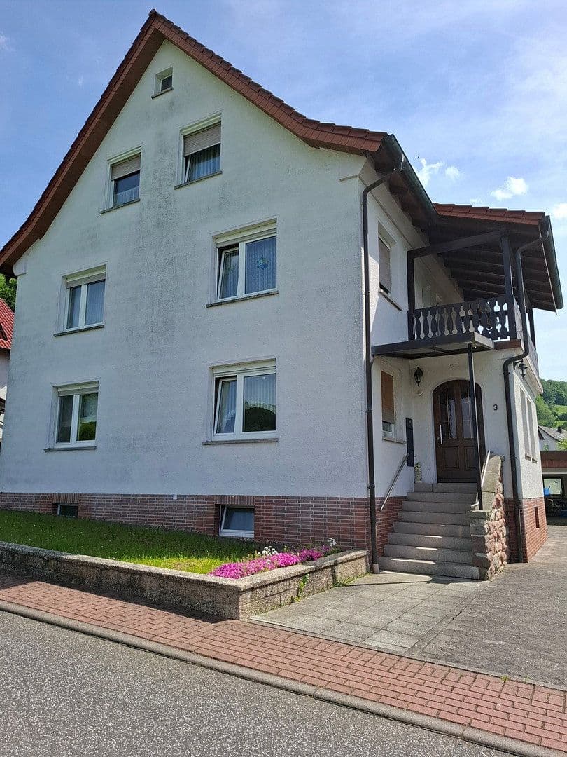 Predaj domu 195 m², pozemek 976 m², Heringen (Werra), Hesensko Predaj domu 195 m², pozemek 976 m², Heringen (Werra), Hesensko