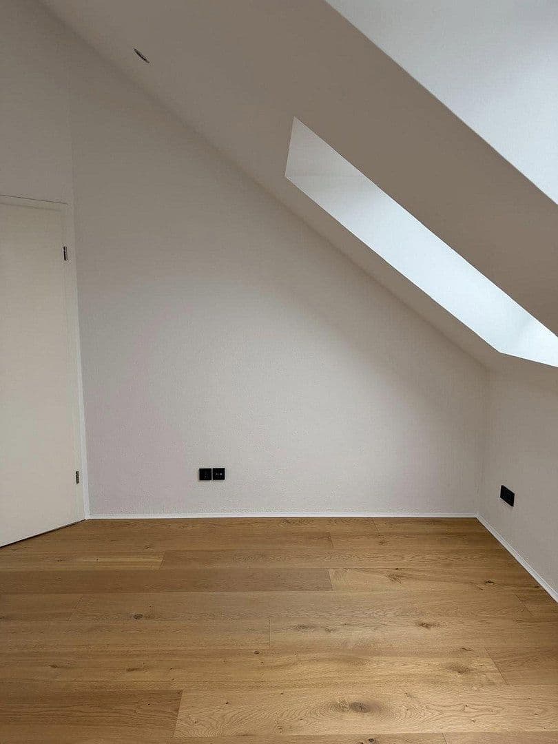 Predaj bytu 2-izbový 60 m², Germering, Bavorsko Predaj bytu 2-izbový 60 m², Germering, Bavorsko