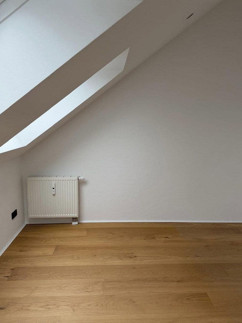 Predaj bytu 2-izbový 60 m², Germering, Bavorsko Predaj bytu 2-izbový 60 m², Germering, Bavorsko