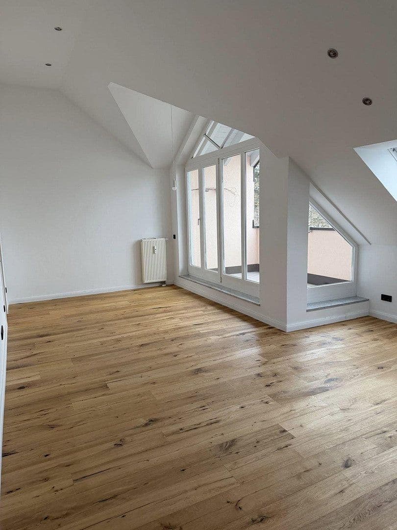Predaj bytu 2-izbový 60 m², Germering, Bavorsko Predaj bytu 2-izbový 60 m², Germering, Bavorsko