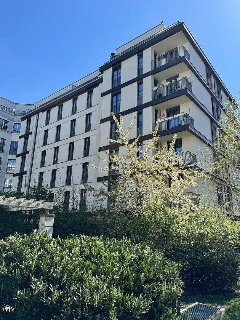 Predaj bytu 4-izbový 141 m², Düsseldorfer Straße 28, Berlin, Berlín Predaj bytu 4-izbový 141 m², Düsseldorfer Straße 28, Berlin, Berlín