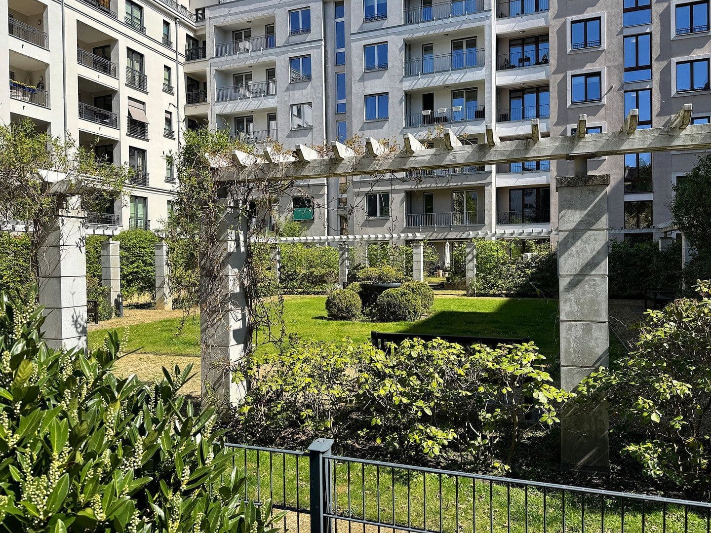 Predaj bytu 4-izbový 141 m², Düsseldorfer Straße 28, Berlin, Berlín Predaj bytu 4-izbový 141 m², Düsseldorfer Straße 28, Berlin, Berlín