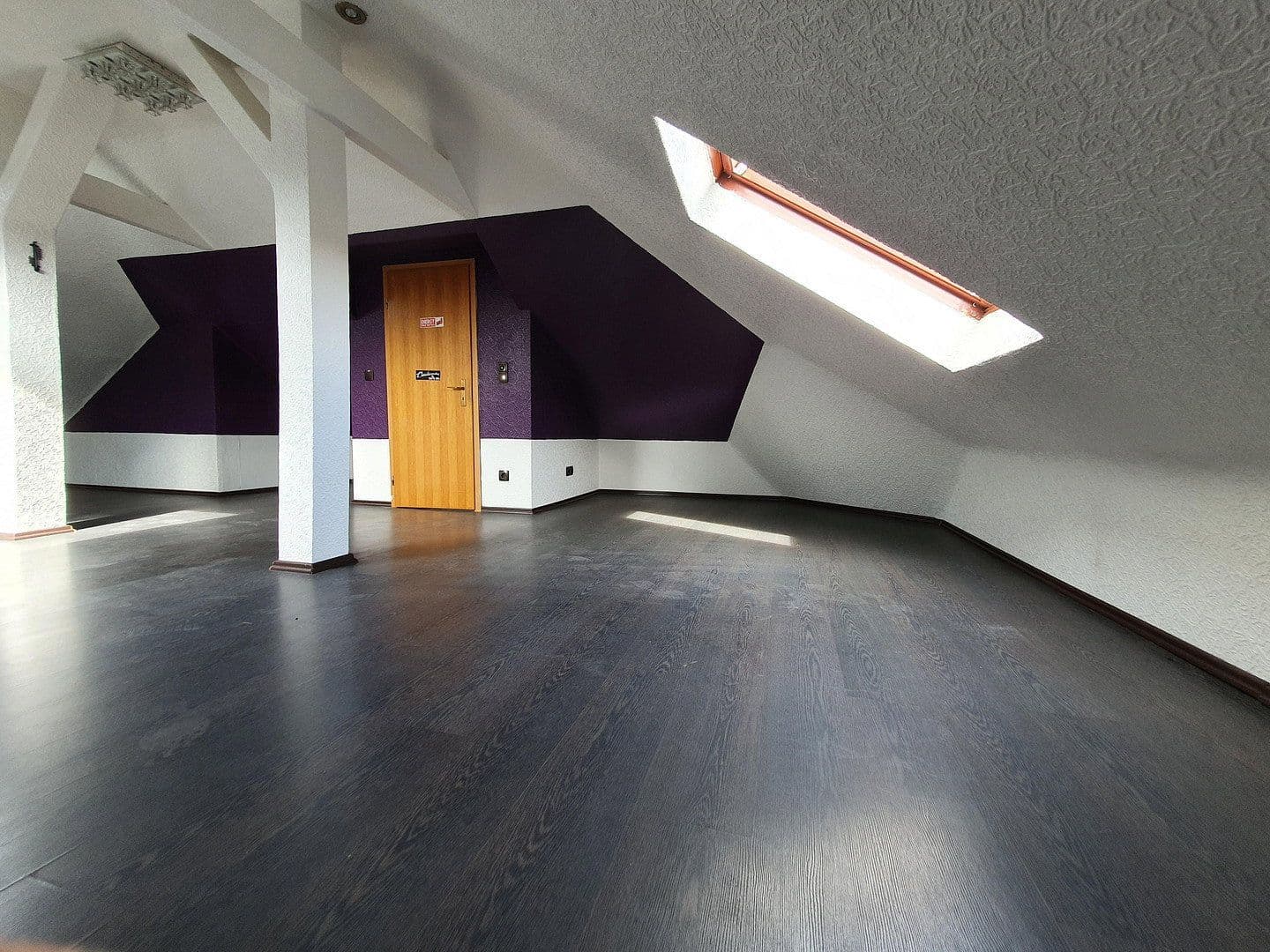 Predaj domu 200 m², pozemek 669 m², Berlin, Berlín Predaj domu 200 m², pozemek 669 m², Berlin, Berlín