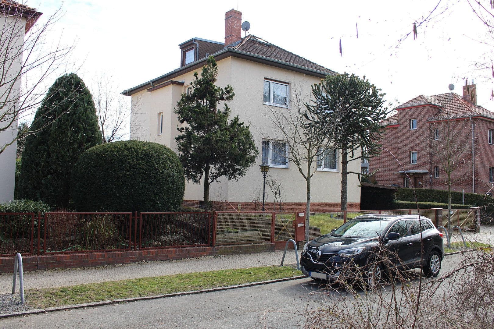 Predaj domu 200 m², pozemek 669 m², Berlin, Berlín Predaj domu 200 m², pozemek 669 m², Berlin, Berlín