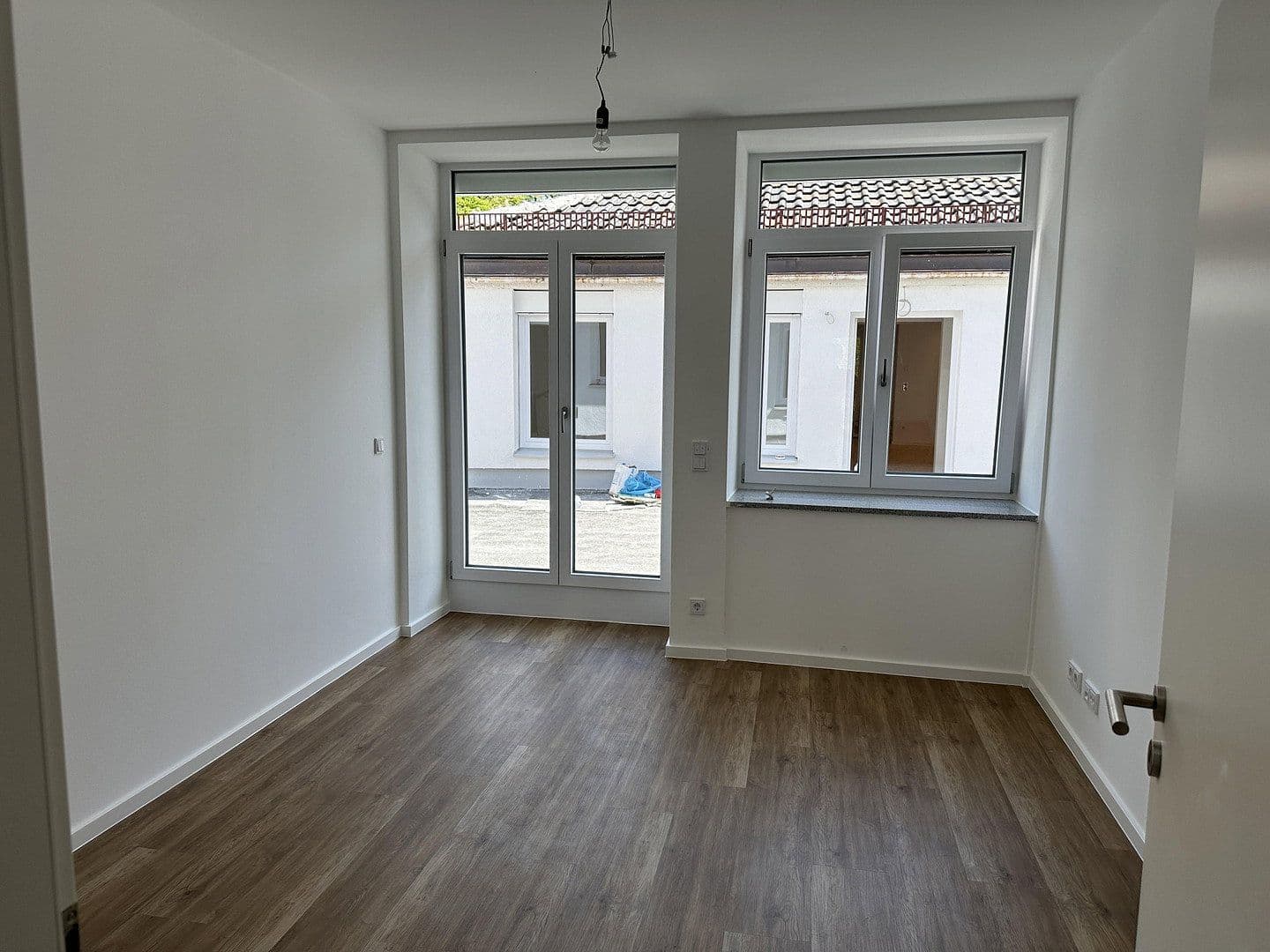 Prenájom bytu 3-izbový 82 m², Nymphenburger Straße 166, München, Bavorsko Prenájom bytu 3-izbový 82 m², Nymphenburger Straße 166, München, Bavorsko