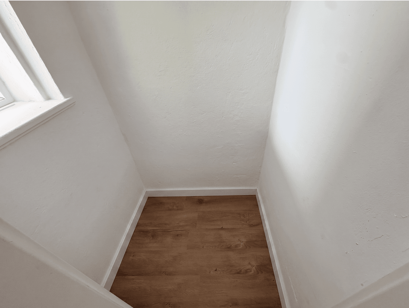 Prenájom bytu 4-izbový 78 m², Neukieritzsch, Sasko Prenájom bytu 4-izbový 78 m², Neukieritzsch, Sasko