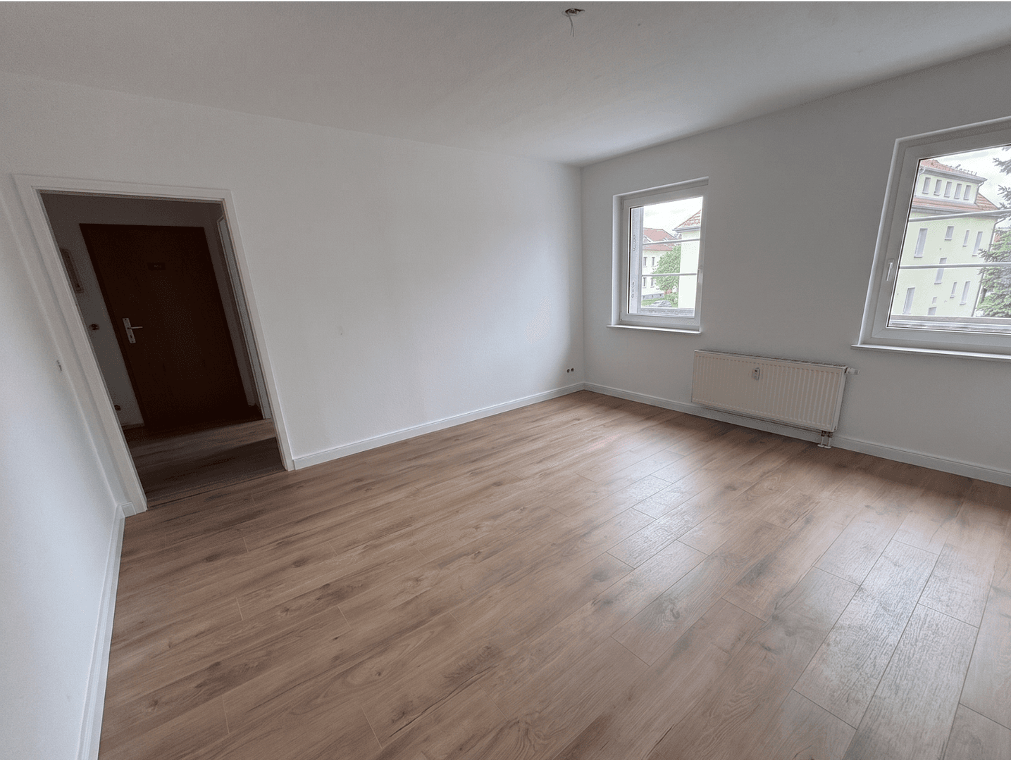Prenájom bytu 4-izbový 78 m², Neukieritzsch, Sasko Prenájom bytu 4-izbový 78 m², Neukieritzsch, Sasko