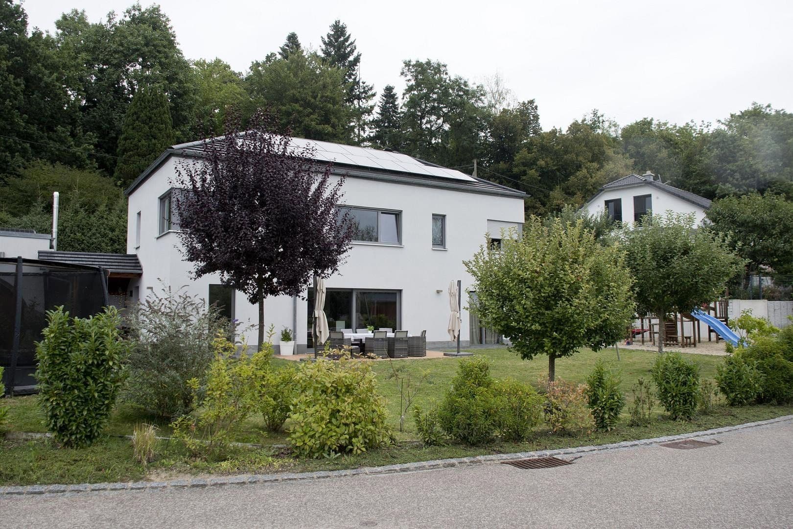 Prenájom domu 200 m², pozemek 900 m², Gablingen, Bavorsko Prenájom domu 200 m², pozemek 900 m², Gablingen, Bavorsko