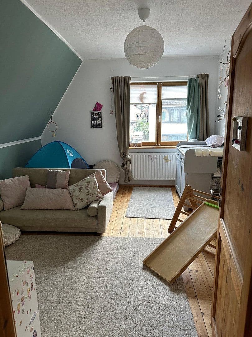Predaj domu 140 m², pozemek 400 m², Böhl-Iggelheim, Porýnie-Falcko Predaj domu 140 m², pozemek 400 m², Böhl-Iggelheim, Porýnie-Falcko