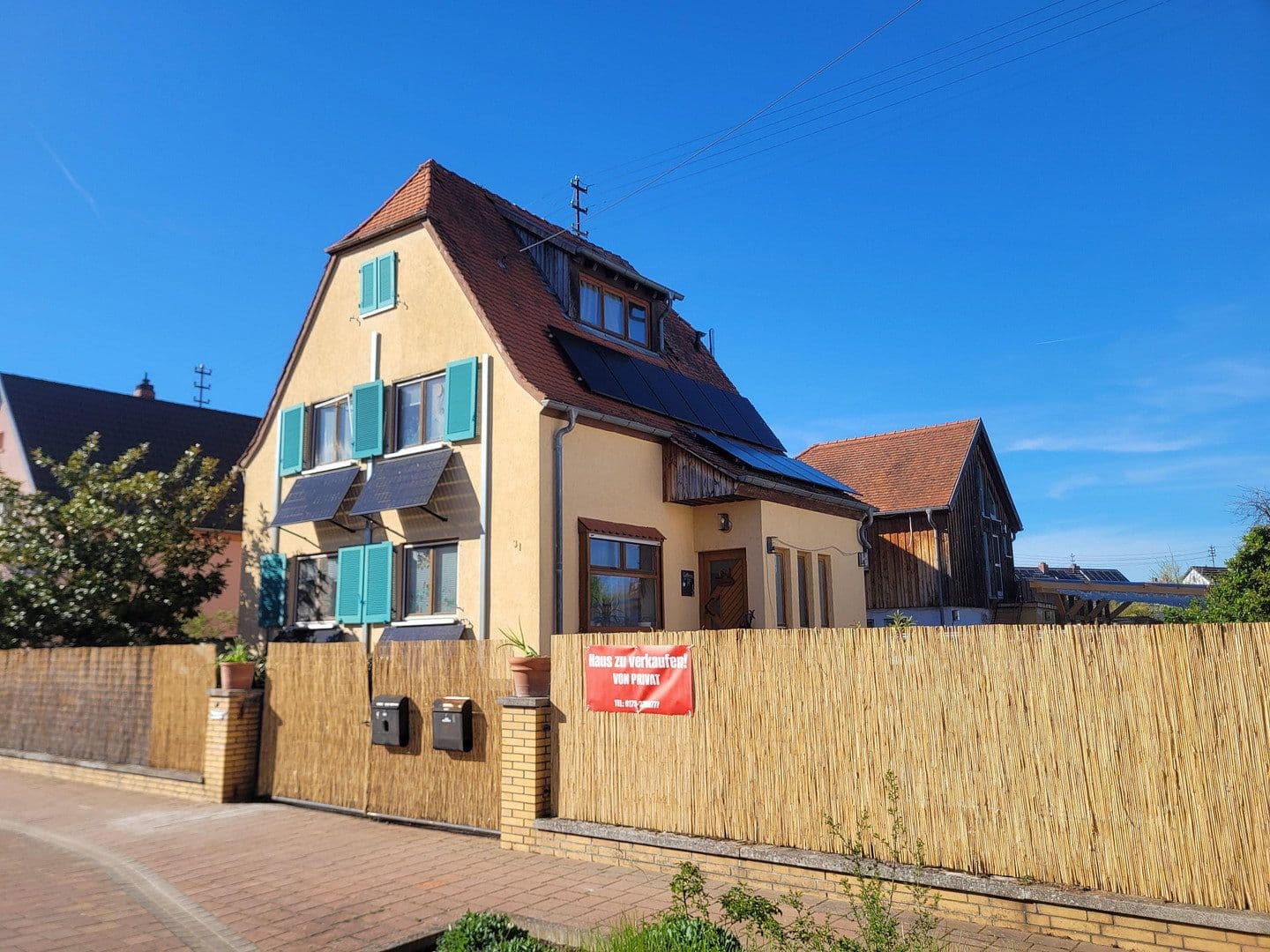 Predaj domu 140 m², pozemek 400 m², Böhl-Iggelheim, Porýnie-Falcko Predaj domu 140 m², pozemek 400 m², Böhl-Iggelheim, Porýnie-Falcko