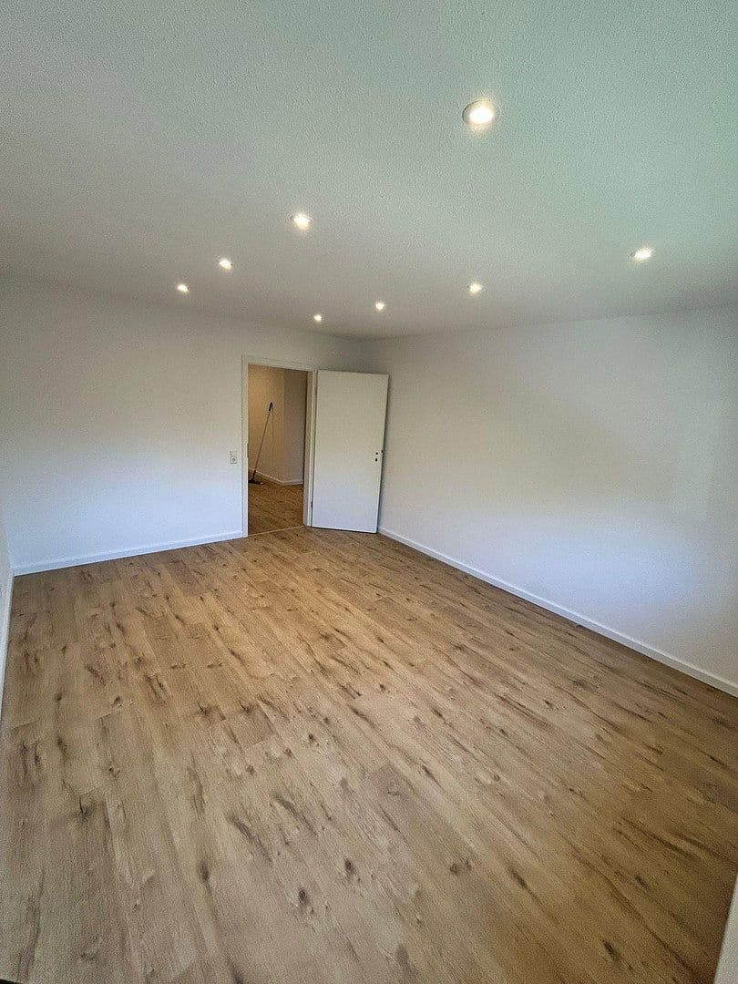 Prenájom bytu 3-izbový 75 m², Fritz Frey Straße 9, Heidelberg, Bádensko-Wurttembersko Prenájom bytu 3-izbový 75 m², Fritz Frey Straße 9, Heidelberg, Bádensko-Wurttembersko
