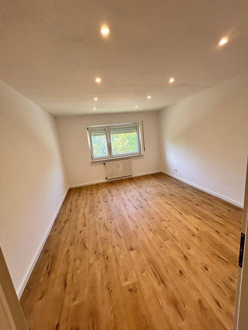 Prenájom bytu 3-izbový 75 m², Fritz Frey Straße 9, Heidelberg, Bádensko-Wurttembersko Prenájom bytu 3-izbový 75 m², Fritz Frey Straße 9, Heidelberg, Bádensko-Wurttembersko