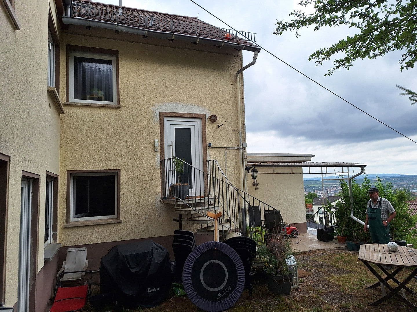 Predaj domu 220 m², pozemek 3.117 m², Lessingstraße 61, Bad Kreuznach, Porýnie-Falcko Predaj domu 220 m², pozemek 3.117 m², Lessingstraße 61, Bad Kreuznach, Porýnie-Falcko