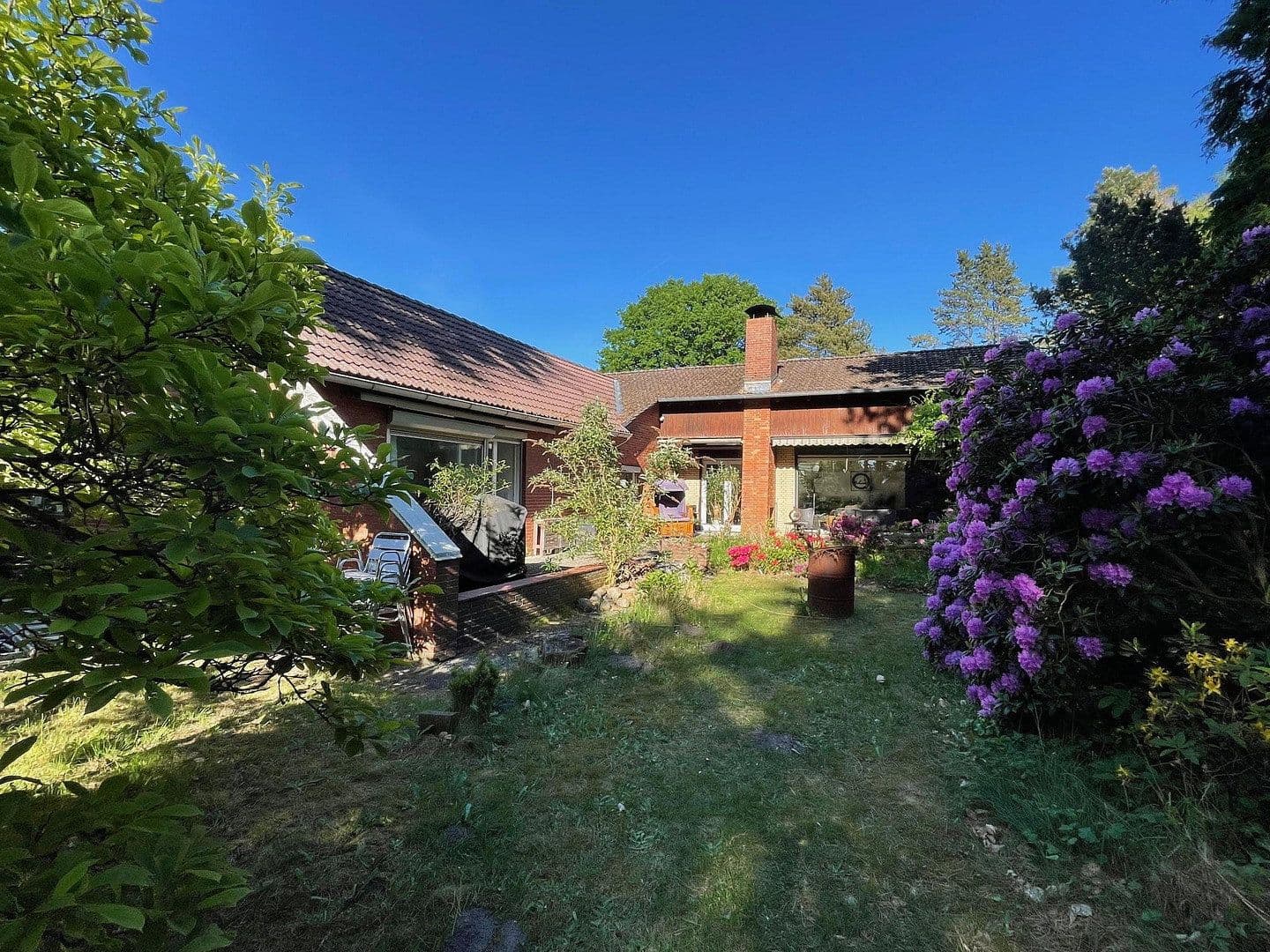 Predaj domu 180 m², pozemek 1.789 m², Wedel, Šlezvicko-Holštajnsko Predaj domu 180 m², pozemek 1.789 m², Wedel, Šlezvicko-Holštajnsko