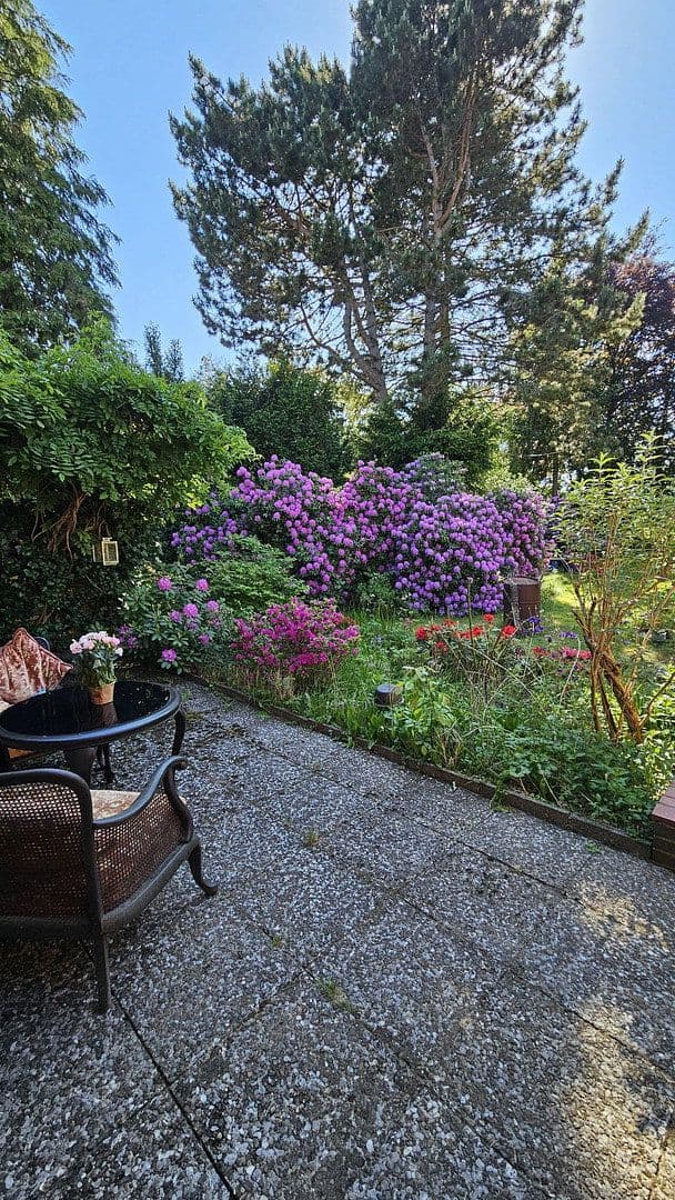 Predaj domu 180 m², pozemek 1.789 m², Wedel, Šlezvicko-Holštajnsko Predaj domu 180 m², pozemek 1.789 m², Wedel, Šlezvicko-Holštajnsko