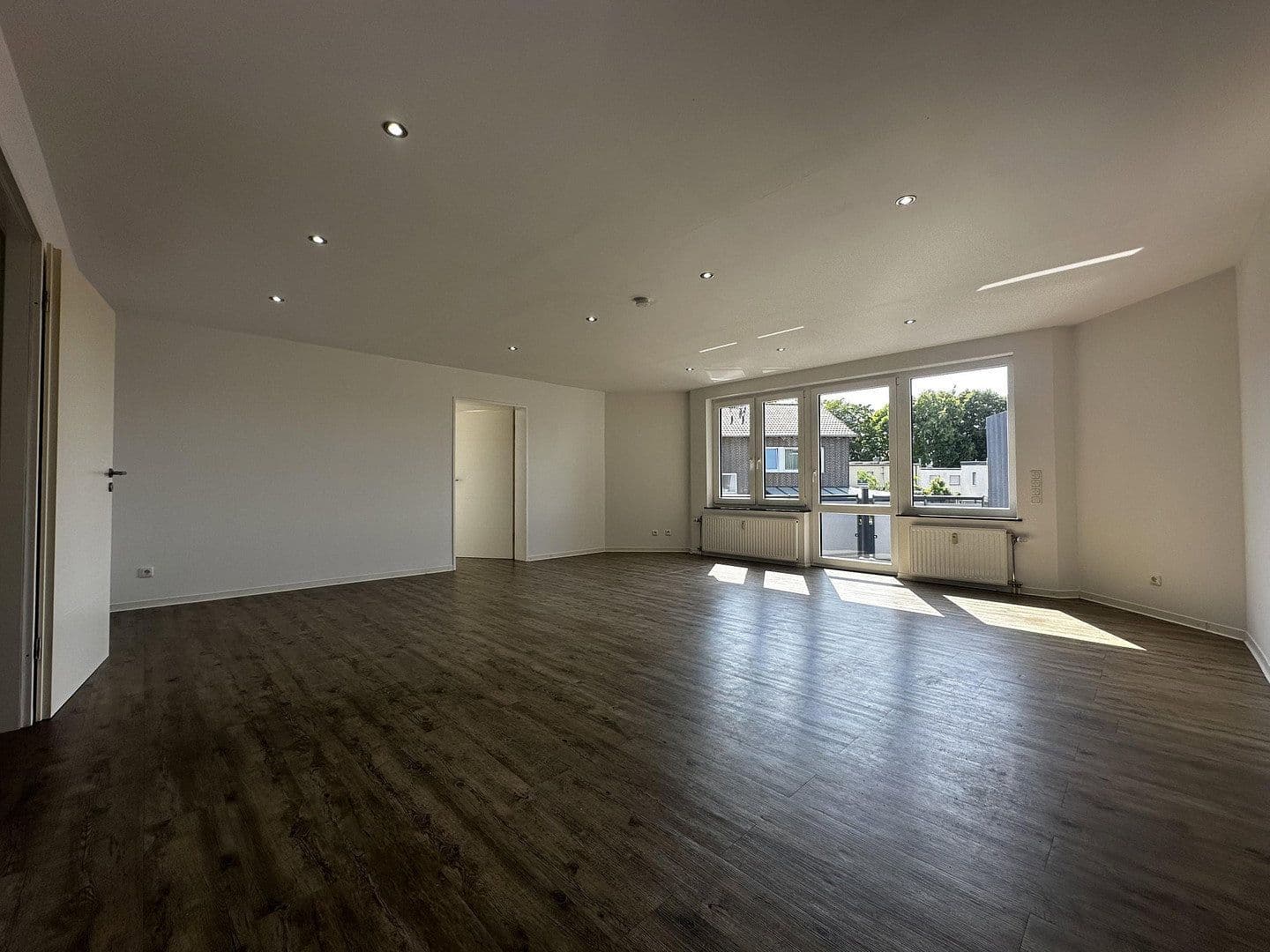 Prenájom bytu 2-izbový 64 m², Übacher Weg 121 + 123, Alsdorf, Severné Porýnie - Westfálsko Prenájom bytu 2-izbový 64 m², Übacher Weg 121 + 123, Alsdorf, Severné Porýnie - Westfálsko