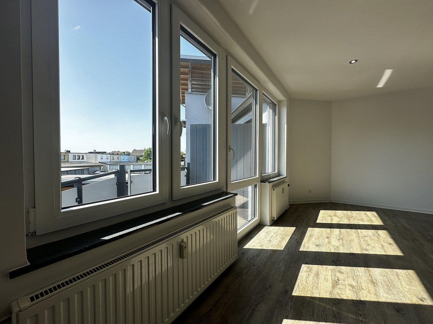 Prenájom bytu 2-izbový 64 m², Übacher Weg 121 + 123, Alsdorf, Severné Porýnie - Westfálsko Prenájom bytu 2-izbový 64 m², Übacher Weg 121 + 123, Alsdorf, Severné Porýnie - Westfálsko