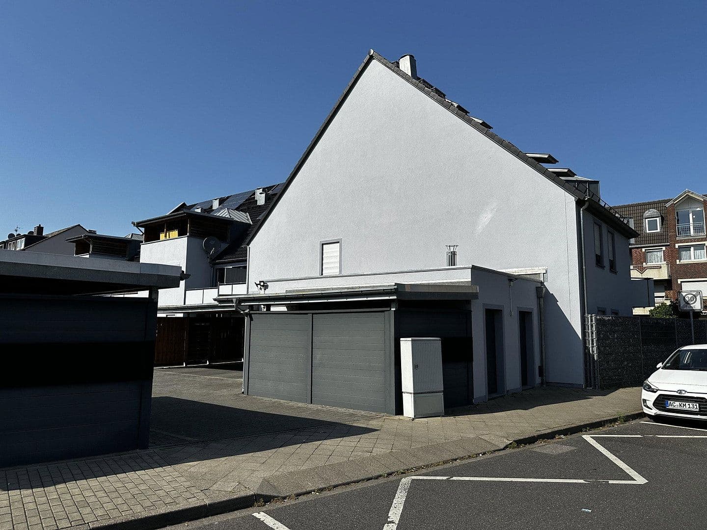 Prenájom bytu 2-izbový 64 m², Übacher Weg 121 + 123, Alsdorf, Severné Porýnie - Westfálsko Prenájom bytu 2-izbový 64 m², Übacher Weg 121 + 123, Alsdorf, Severné Porýnie - Westfálsko