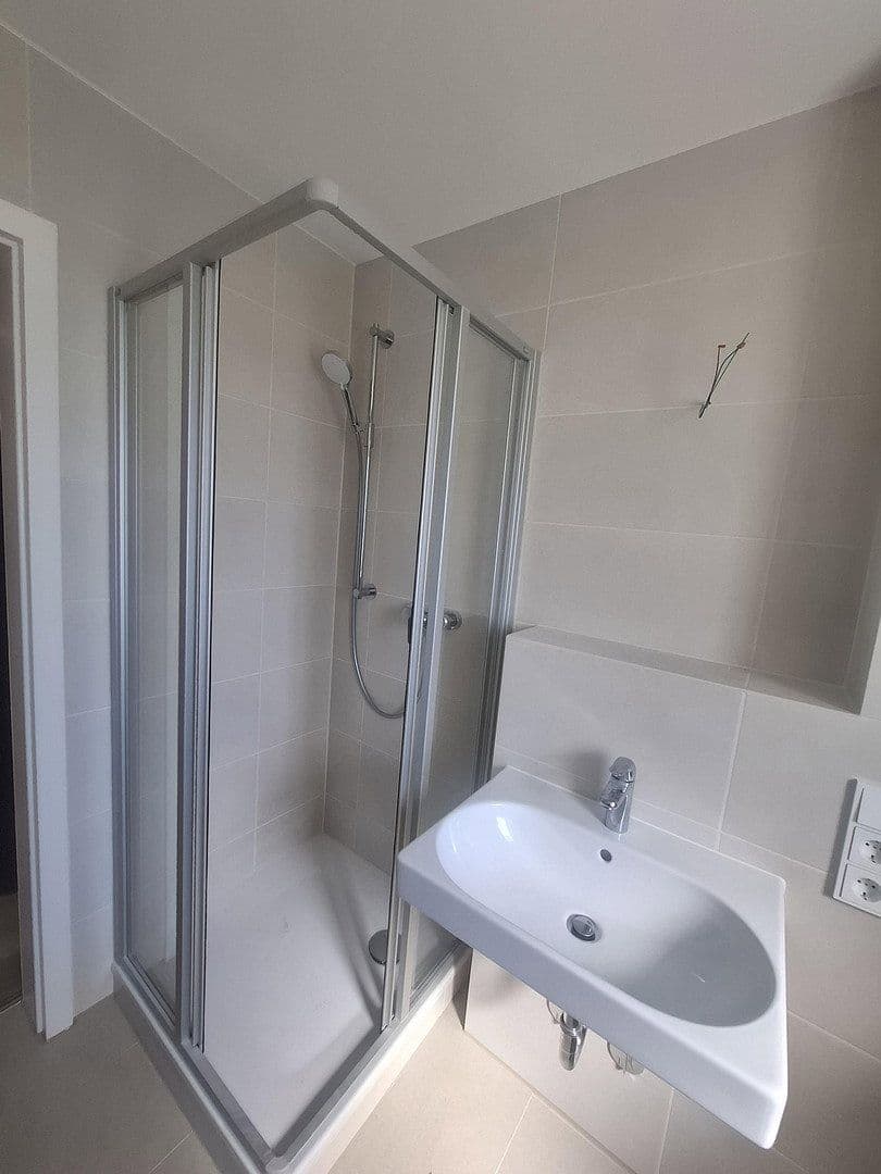 Prenájom bytu 3-izbový 76 m², Unterhaching, Bavorsko Prenájom bytu 3-izbový 76 m², Unterhaching, Bavorsko