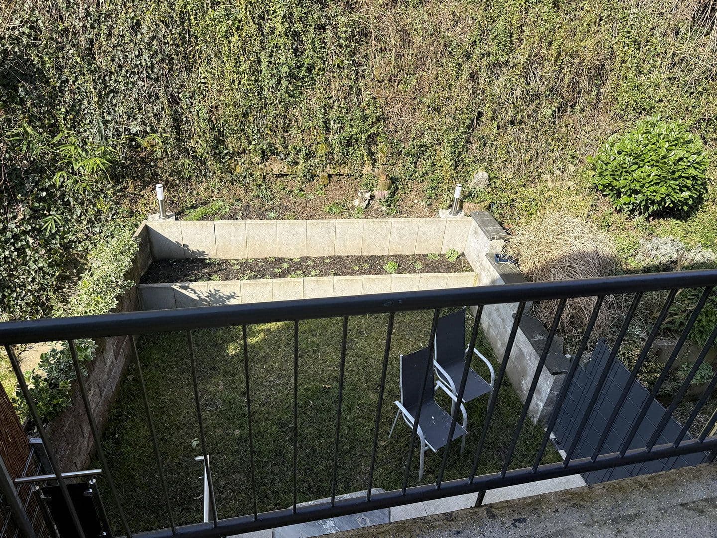 Prenájom domu 120 m², pozemek 207 m², Nibelungenstraße 146A, Bensheim, Hesensko Prenájom domu 120 m², pozemek 207 m², Nibelungenstraße 146A, Bensheim, Hesensko