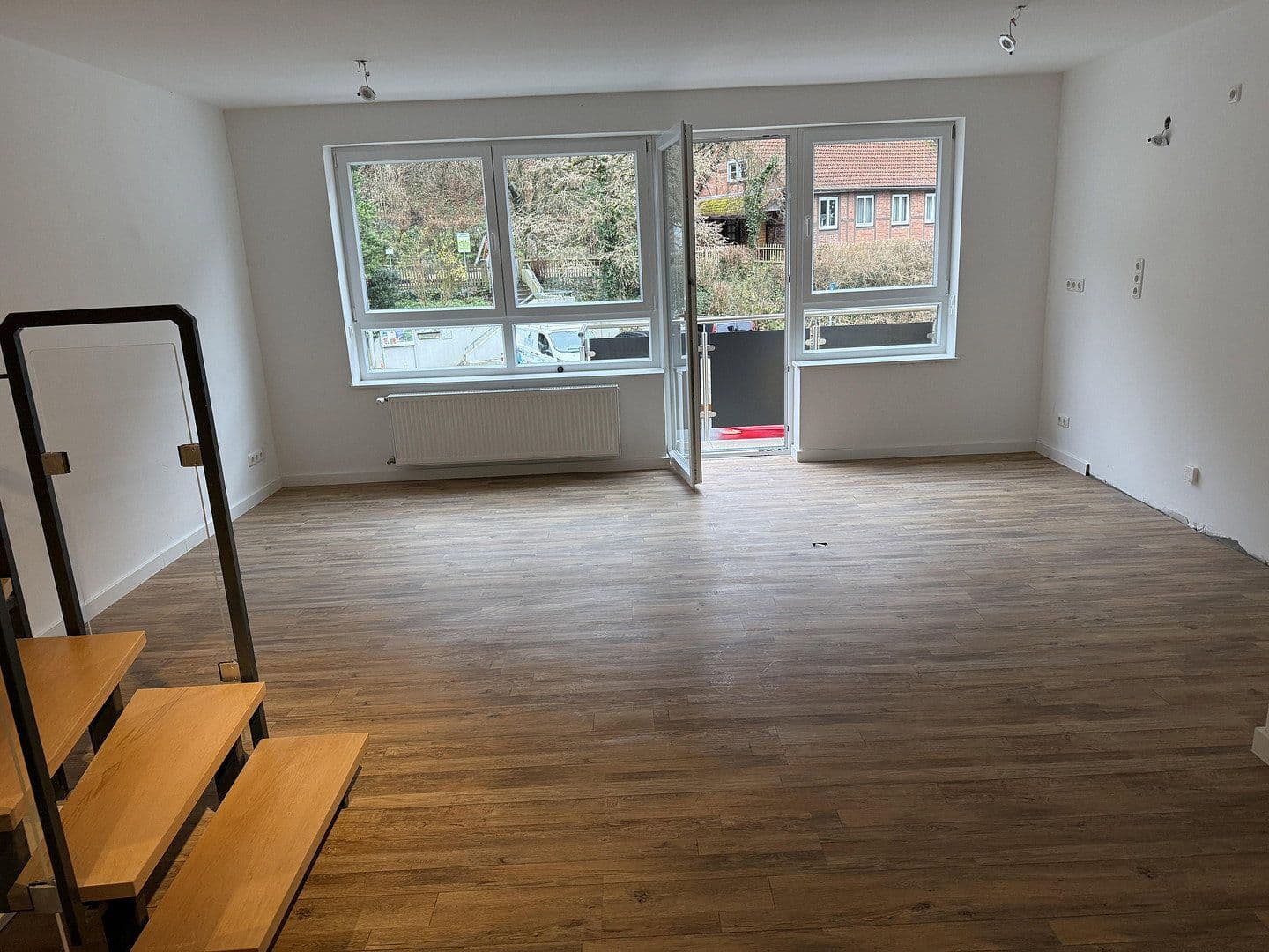Prenájom domu 120 m², pozemek 207 m², Nibelungenstraße 146A, Bensheim, Hesensko Prenájom domu 120 m², pozemek 207 m², Nibelungenstraße 146A, Bensheim, Hesensko