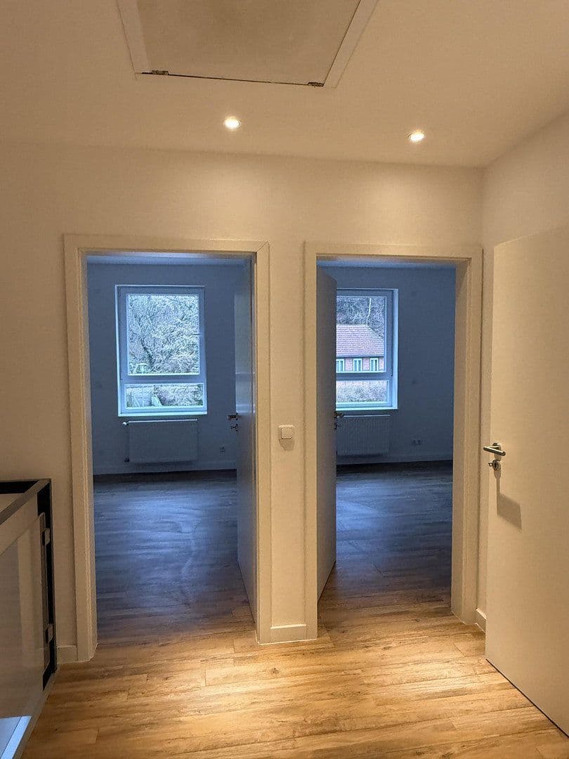 Prenájom domu 120 m², pozemek 207 m², Nibelungenstraße 146A, Bensheim, Hesensko Prenájom domu 120 m², pozemek 207 m², Nibelungenstraße 146A, Bensheim, Hesensko