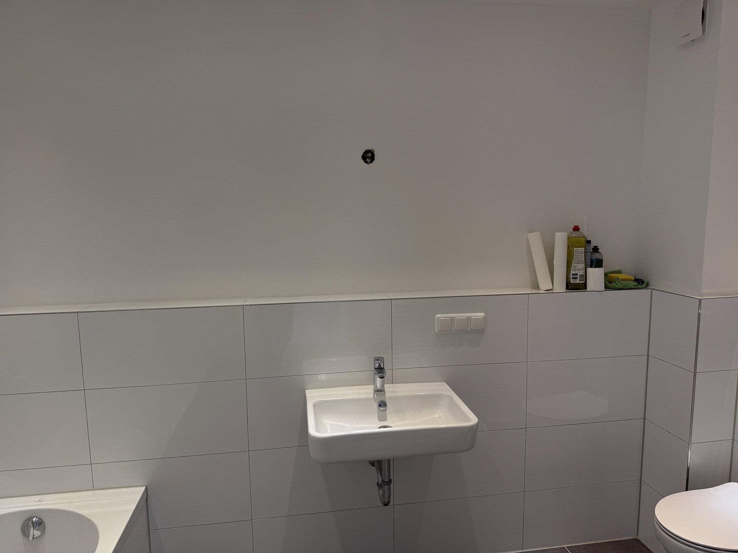 Prenájom domu 120 m², pozemek 207 m², Nibelungenstraße 146A, Bensheim, Hesensko Prenájom domu 120 m², pozemek 207 m², Nibelungenstraße 146A, Bensheim, Hesensko