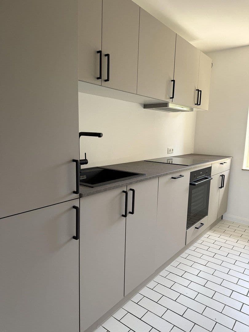 Prenájom bytu 4-izbový 98 m², Grömitz, Šlezvicko-Holštajnsko Prenájom bytu 4-izbový 98 m², Grömitz, Šlezvicko-Holštajnsko