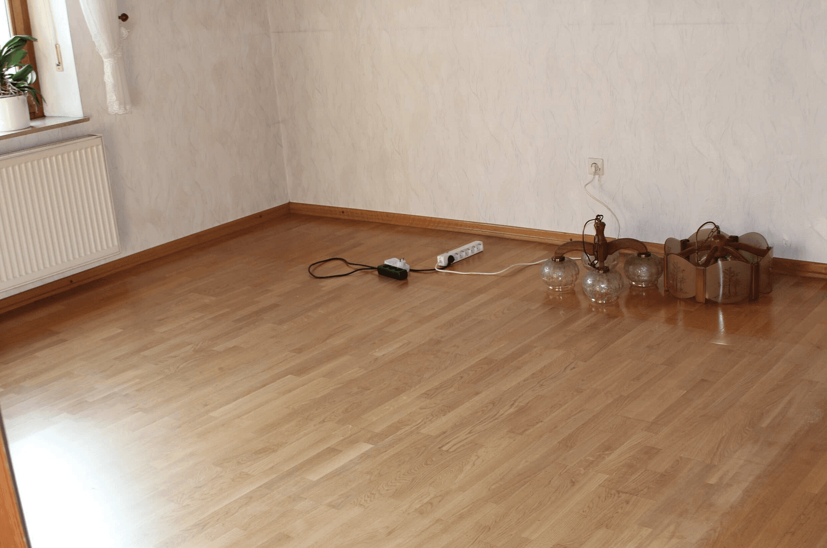 Predaj domu 160 m², pozemek 858 m², Saarlouiser Str. 2, Überherrn, Sársko Predaj domu 160 m², pozemek 858 m², Saarlouiser Str. 2, Überherrn, Sársko