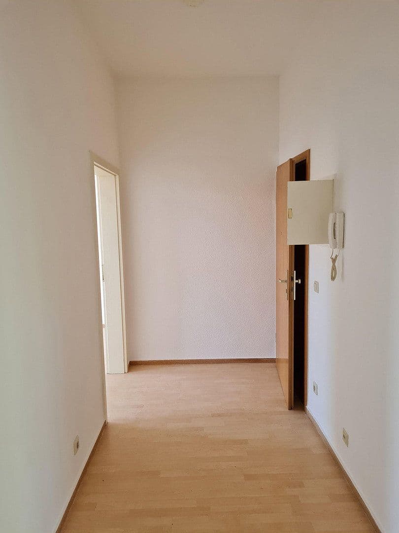 Prenájom bytu 3-izbový 84 m², Schweizergartenstraße 5, Wurzen, Sasko Prenájom bytu 3-izbový 84 m², Schweizergartenstraße 5, Wurzen, Sasko