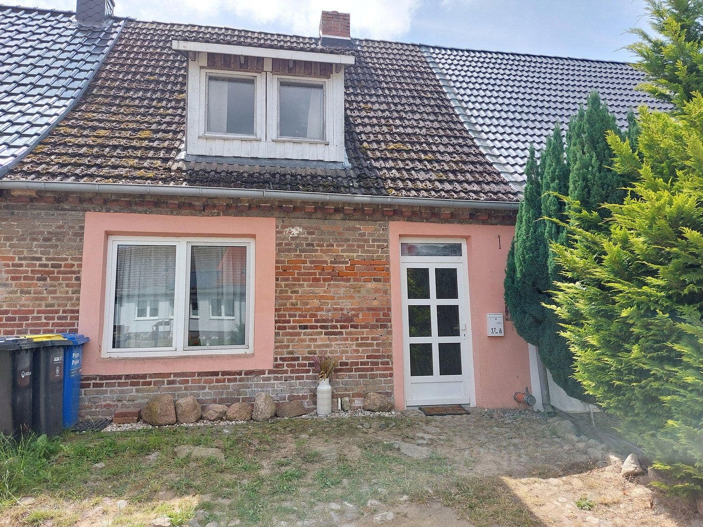 Predaj domu 102 m², pozemek 222 m², Jürgenshagen, Meklenbursko-Predpomoransko Predaj domu 102 m², pozemek 222 m², Jürgenshagen, Meklenbursko-Predpomoransko
