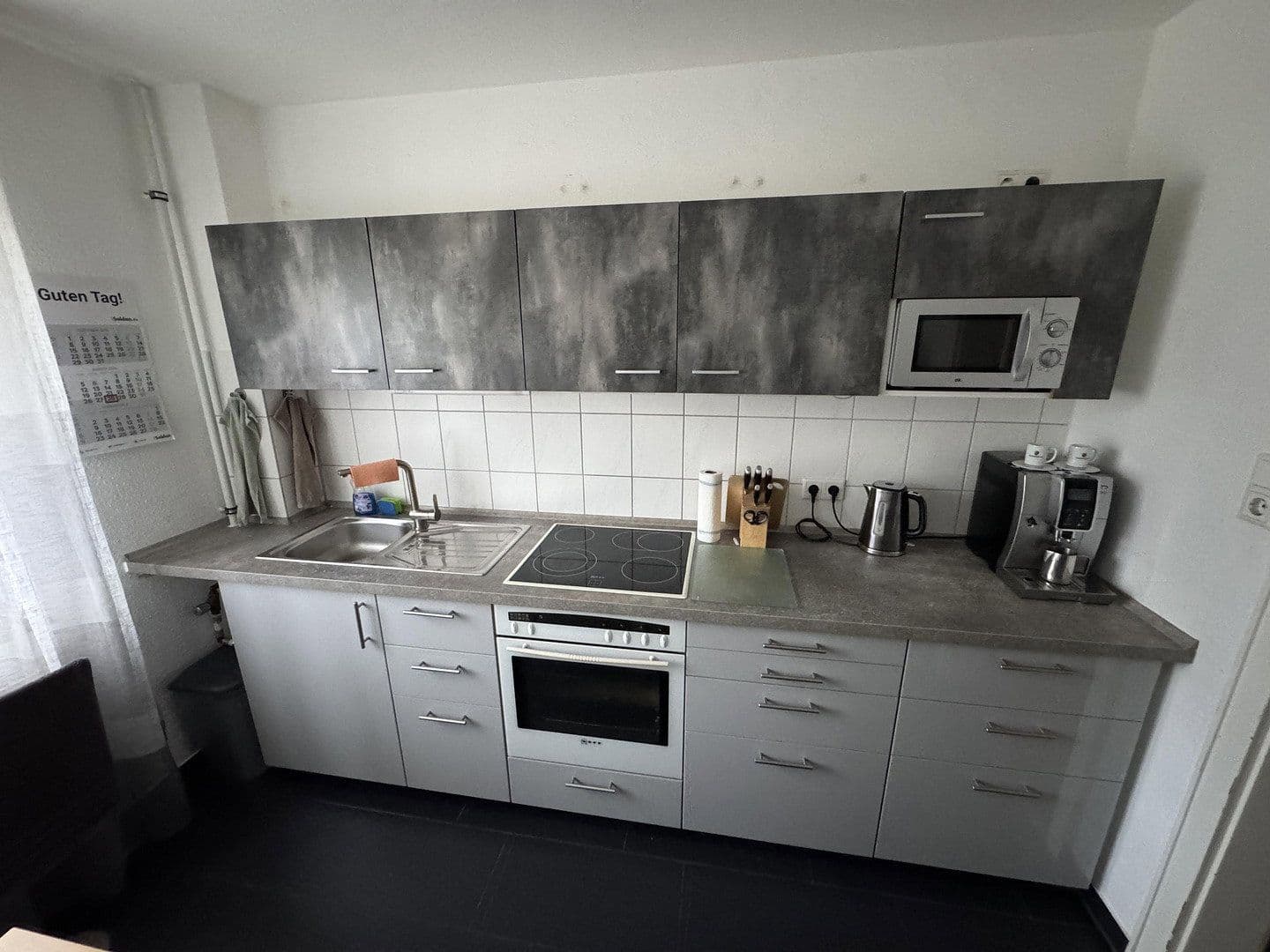 Prenájom bytu 3-izbový 65 m², Mannheim, Bádensko-Wurttembersko Prenájom bytu 3-izbový 65 m², Mannheim, Bádensko-Wurttembersko