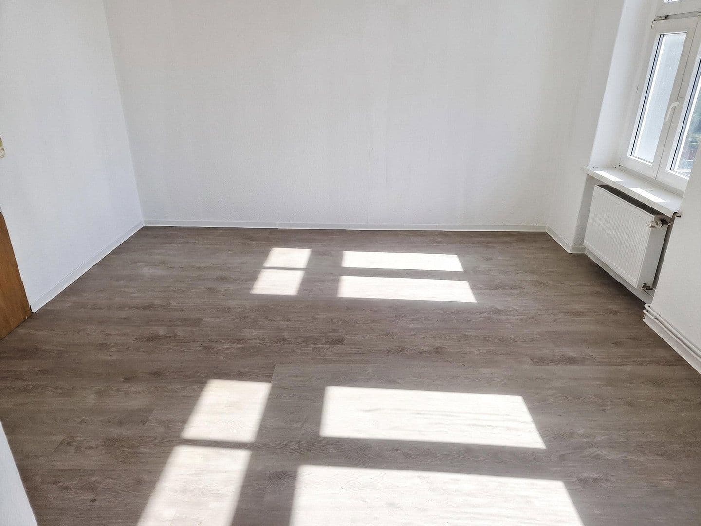 Prenájom bytu 1-izbový 24 m², Fürstenwalde/Spree, Brandenbursko Prenájom bytu 1-izbový 24 m², Fürstenwalde/Spree, Brandenbursko