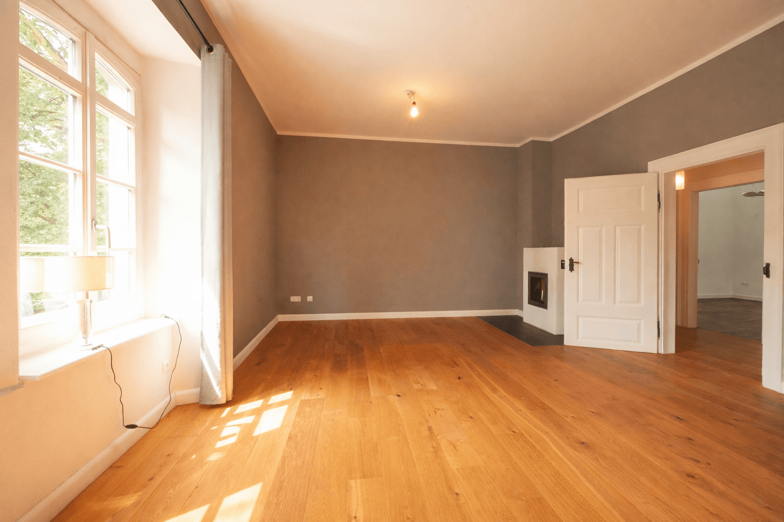Prenájom bytu 3-izbový 135 m², Schweinfurt, Bavorsko Prenájom bytu 3-izbový 135 m², Schweinfurt, Bavorsko