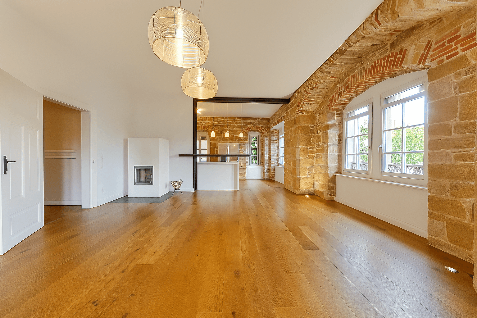 Prenájom bytu 3-izbový 135 m², Schweinfurt, Bavorsko Prenájom bytu 3-izbový 135 m², Schweinfurt, Bavorsko