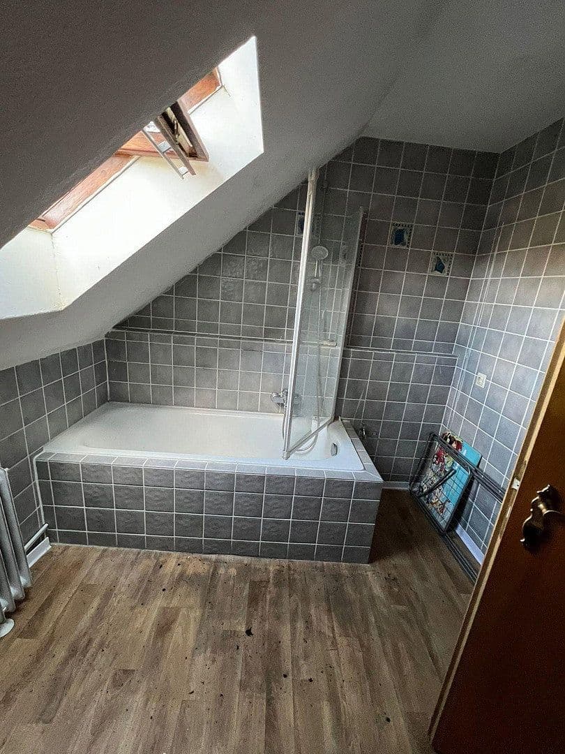 Prenájom bytu 2-izbový 58 m², Ziegeleiweg 1, Obernkirchen, Dolné Sasko Prenájom bytu 2-izbový 58 m², Ziegeleiweg 1, Obernkirchen, Dolné Sasko