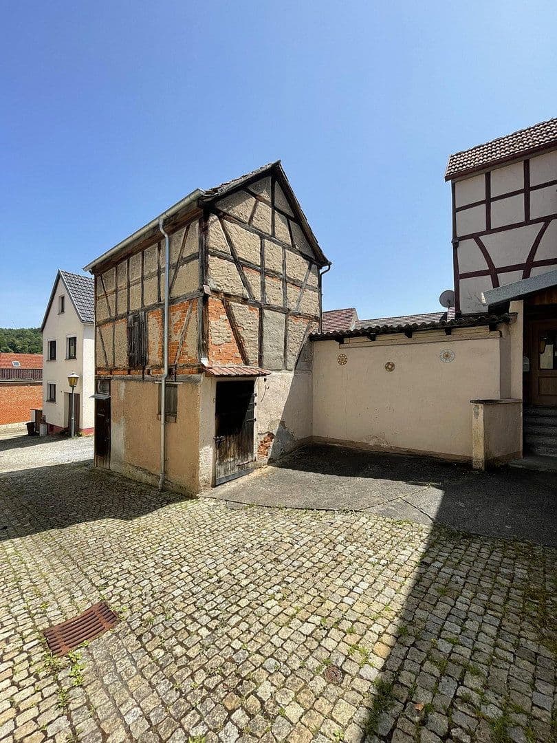 Predaj domu 266 m², pozemek 293 m², Maßbach, Bavorsko Predaj domu 266 m², pozemek 293 m², Maßbach, Bavorsko