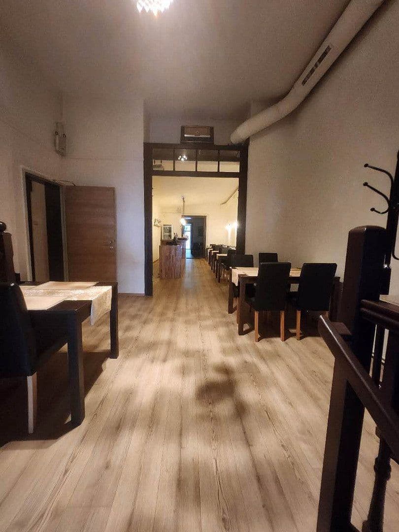 Prenájom nebytového priestoru 259 m², Joanelligasse 8, Wien, Viedeň Prenájom nebytového priestoru 259 m², Joanelligasse 8, Wien, Viedeň