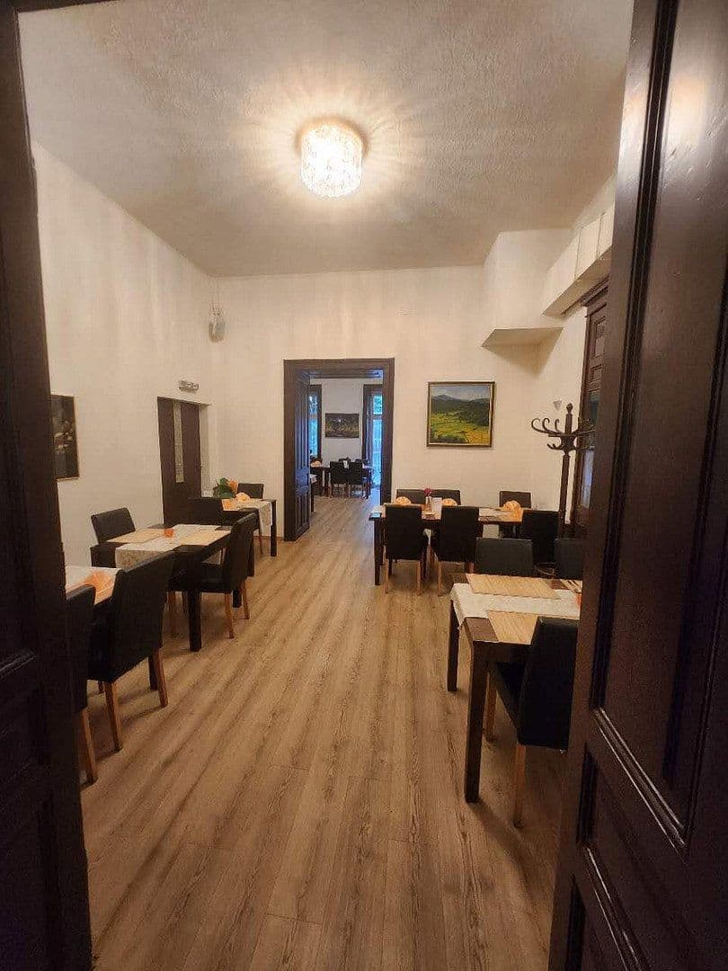 Prenájom nebytového priestoru 259 m², Joanelligasse 8, Wien, Viedeň Prenájom nebytového priestoru 259 m², Joanelligasse 8, Wien, Viedeň