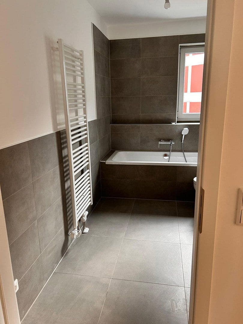 Prenájom bytu 3-izbový 81 m², Eschollbrücker Str. 8, Darmstadt, Hesensko Prenájom bytu 3-izbový 81 m², Eschollbrücker Str. 8, Darmstadt, Hesensko