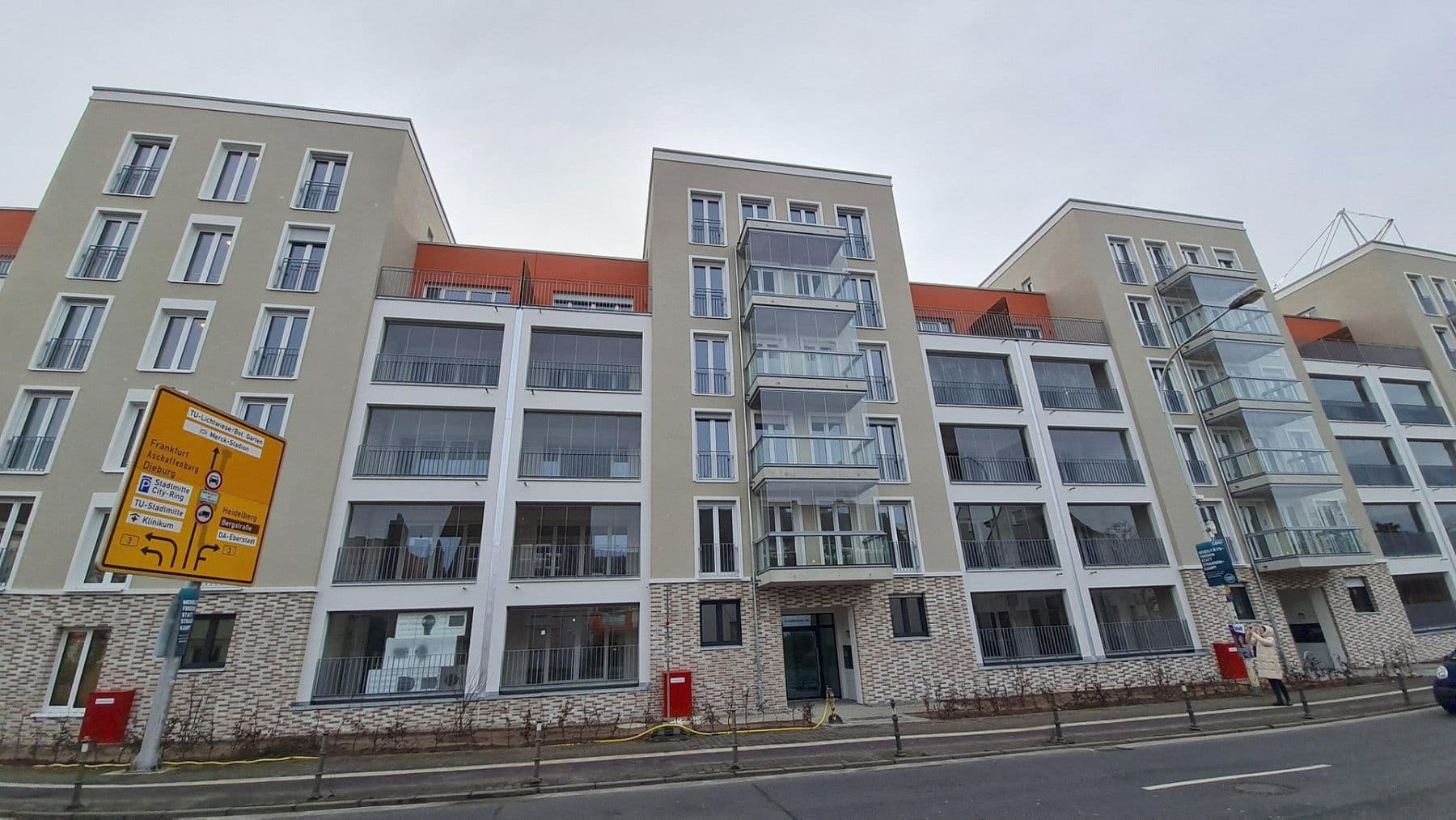 Prenájom bytu 3-izbový 81 m², Eschollbrücker Str. 8, Darmstadt, Hesensko Prenájom bytu 3-izbový 81 m², Eschollbrücker Str. 8, Darmstadt, Hesensko