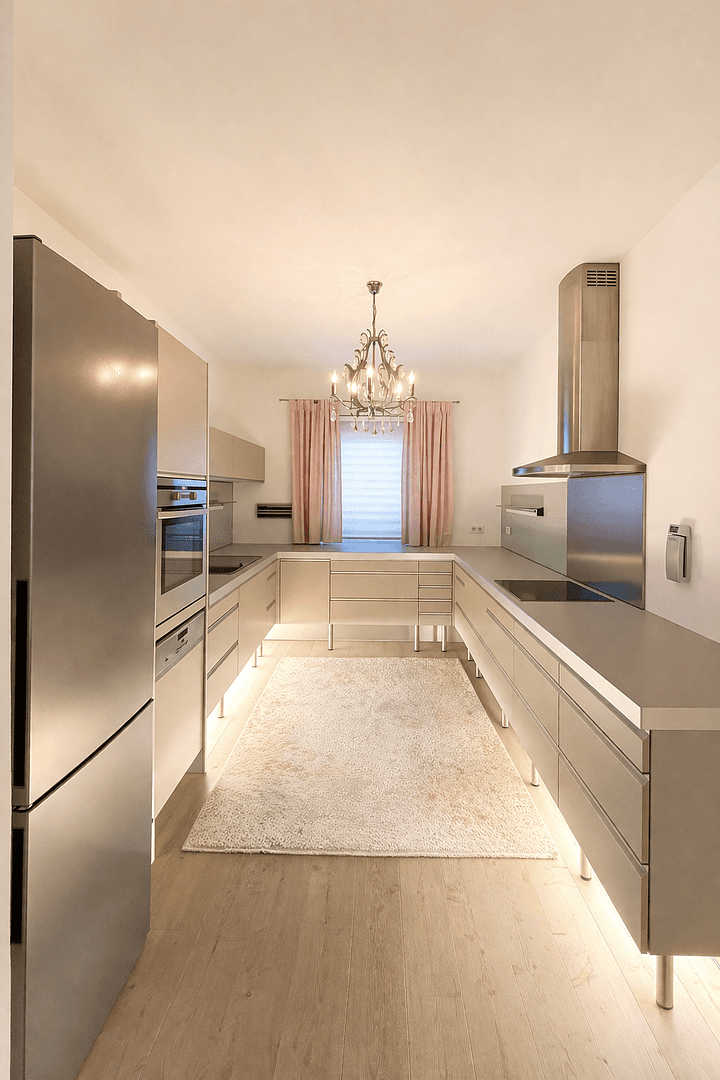 Prenájom domu 130 m², pozemek 250 m², Stifterweg 14, Obsteig, Tirolsko Prenájom domu 130 m², pozemek 250 m², Stifterweg 14, Obsteig, Tirolsko