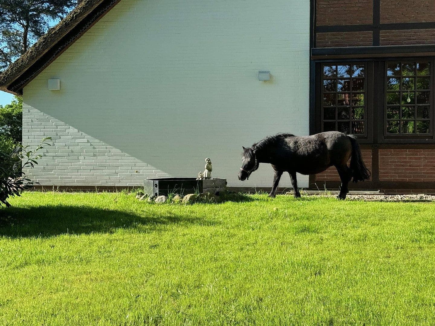 Predaj domu 340 m², pozemek 2.000 m², Winsen (Luhe), Dolné Sasko Predaj domu 340 m², pozemek 2.000 m², Winsen (Luhe), Dolné Sasko